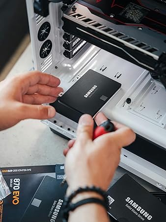 SAMSUNG 870 EVO SATA SSD 250GB 2.5” Internal Solid State Drive, Upgrade Desktop PC or Laptop Memory and Storage for IT Pros, Creators, Everyday Users, MZ-77E250B/AM